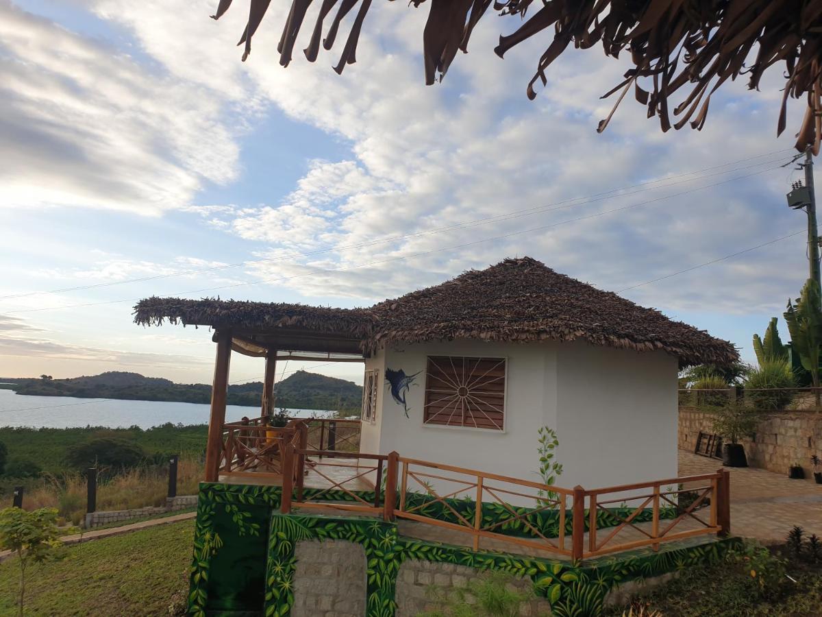 Villa Nosy Detente Luaran gambar