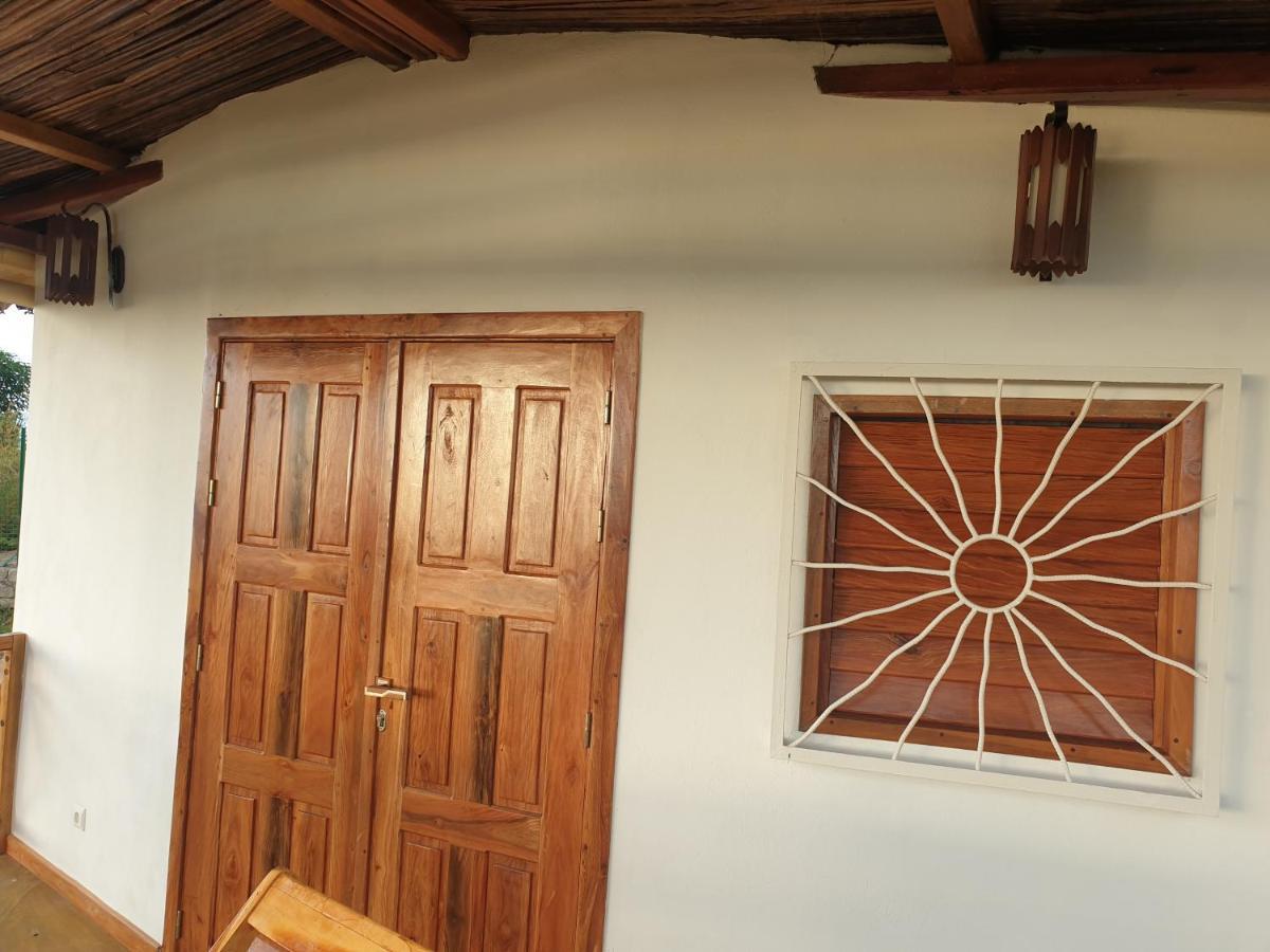 Villa Nosy Detente Luaran gambar