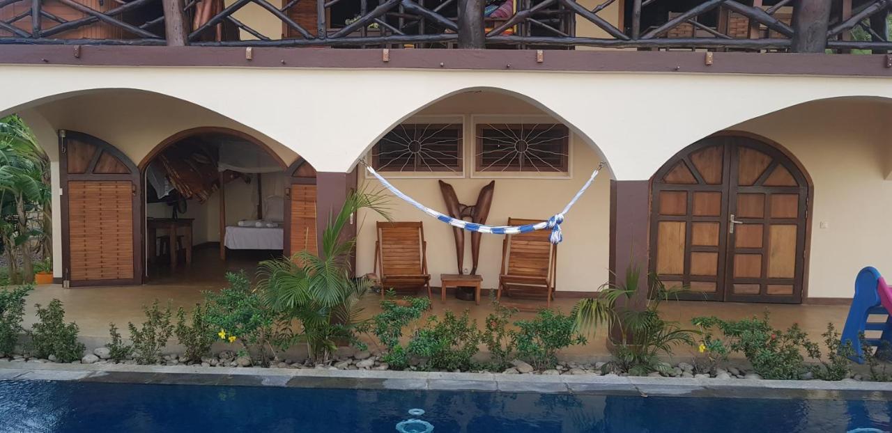 Villa Nosy Detente Luaran gambar